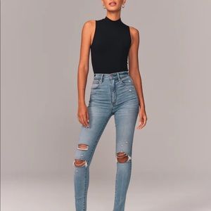 Abercrombie Ultra High Rise Skinny Jeans